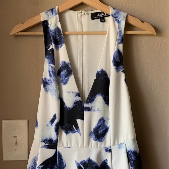 LULU’S Plunging V Racer Back Mini Dress - Picture 3 of 12